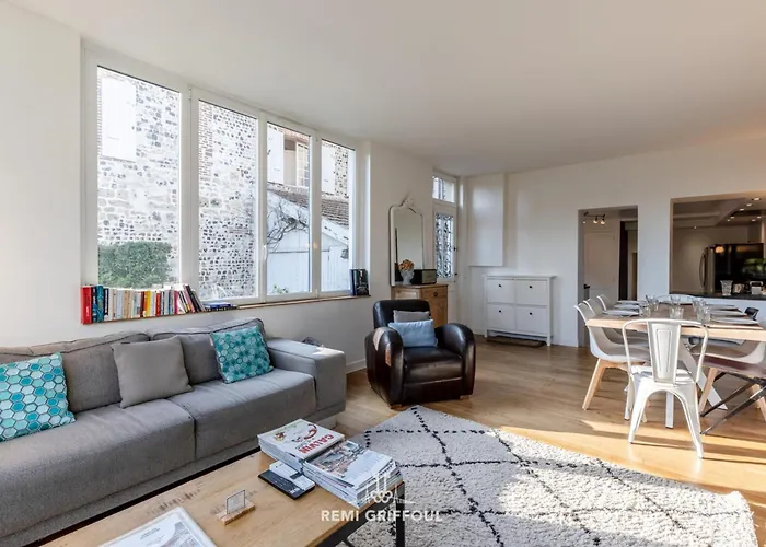 Family - In The Heart Of 8 Guests Private Garden בית נופש הונפלר